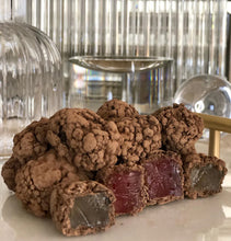 Load image into Gallery viewer, House of Nestar - Strawberry Crumble Turkish Delight 175g