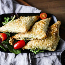 Load image into Gallery viewer, Yay Foods - Spinach and Feta Triangle Twin Pack 170g (COLD