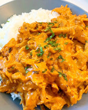 Load image into Gallery viewer, Suzy Spoons - Vegan Butter Chicken 425g (COLD)
