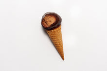 Load image into Gallery viewer, The Toddy Shop Choc Top - Burnt Toffee 100g (COLD)

